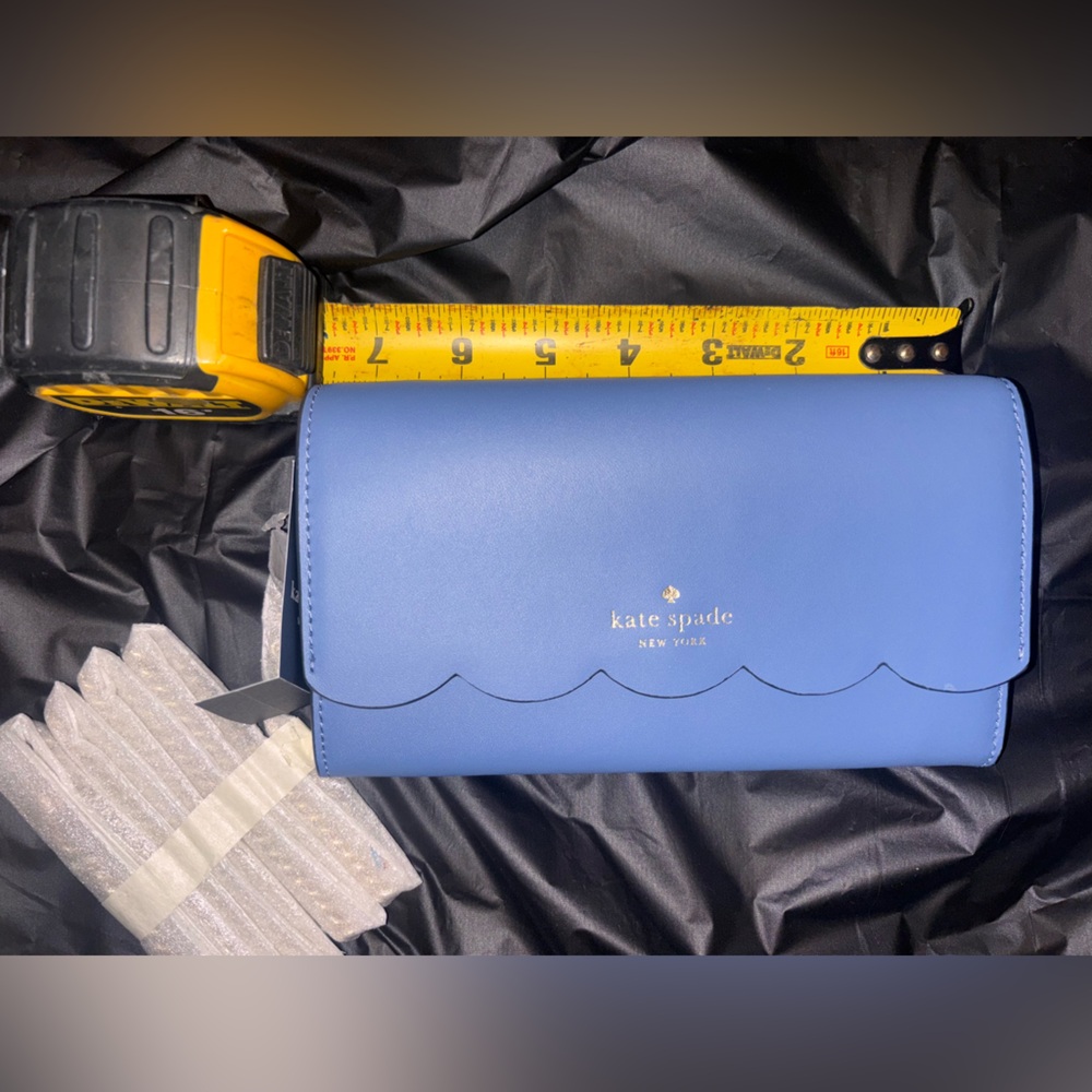 Kate Spade Periwinkle Scalloped Wallet - Picture 5 of 6